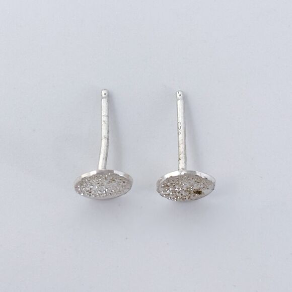 Vintage Sterling Silver 925 Textured Concave Round Stud Earrings - Picture 3 of 6